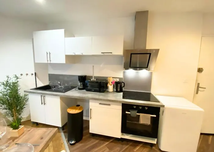 Le General - 4 Personnes - - La Conciergerie Apartment Poitiers